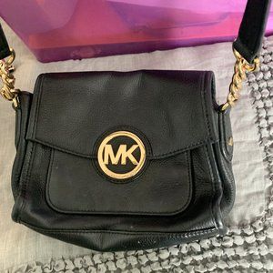 MK CrossBody - With Shoulder Strap LIKE NEW
